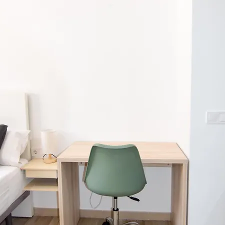 Letplanet Riquelme Apartment Malaga Exterior photo