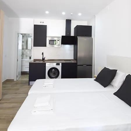 Letplanet Riquelme Apartment Malaga Exterior photo
